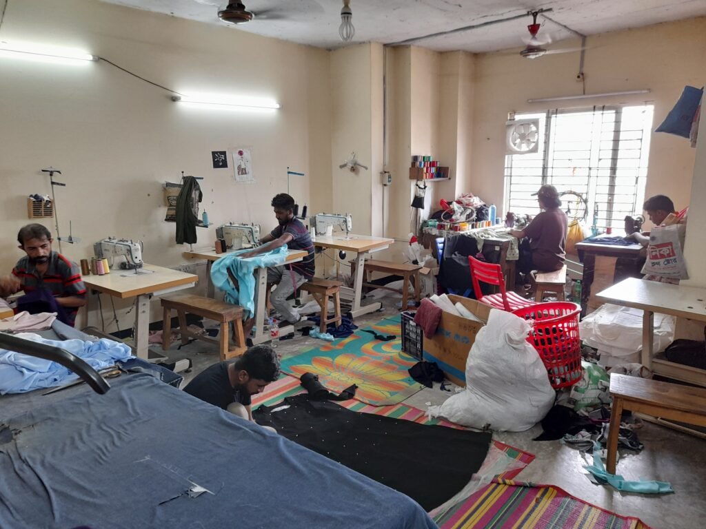 Aladdin Clothing modest clothing manufacturer