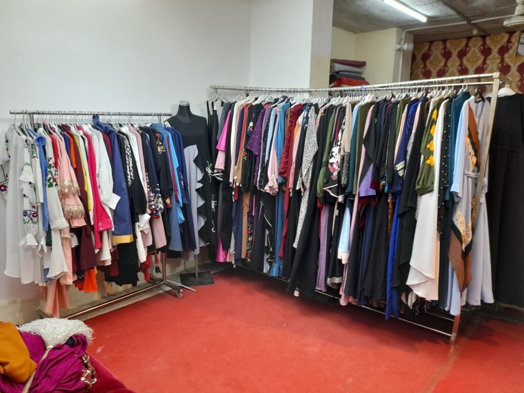 Aladdin Clothing modest clothing manufacturer